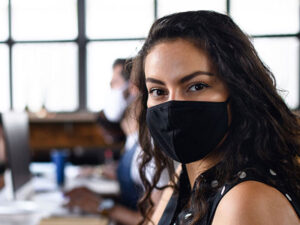 lady wore a mask